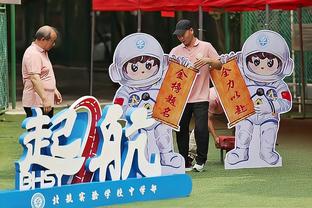 蒂姆-哈达威谈现役前5控球手：欧文、库里、东契奇、哈登、马克西